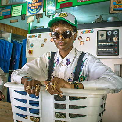 Thumbnail Laundry Link up by Ronny Onkeo small 400 px